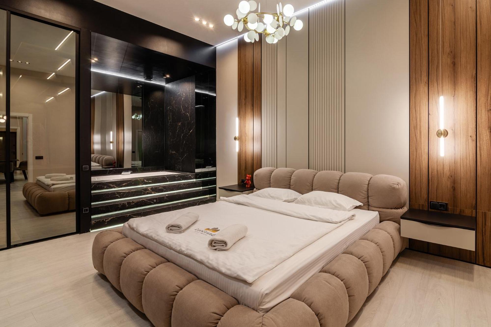 Апартаменты Leogrand Jacuzzi On Malaniuka 2 Львов Экстерьер фото